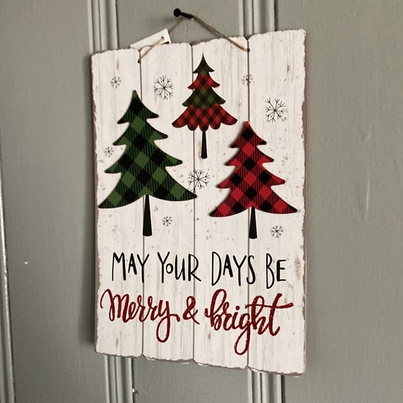 NWT Holiday Farmhouse Wooden- May Your Days Be Merry & Bright Decoration Sign - Picture 4 of 5